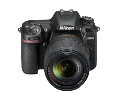 Nikon D7500 AF-S 18-140mm VR Lens