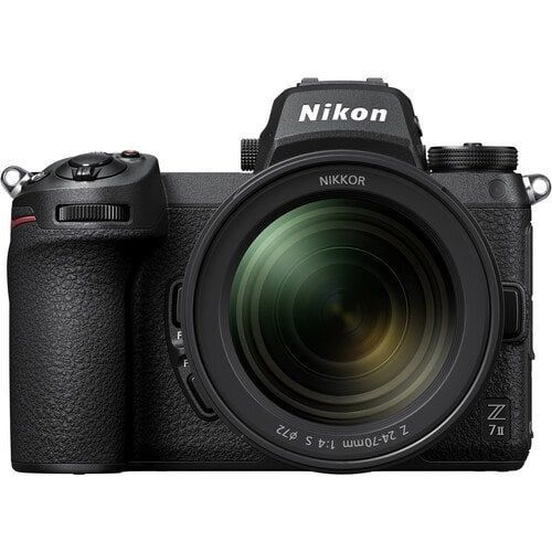 Nikon Z7 II Body + 24-70mm f/4 Lens (14000 TL Geri Ödeme)