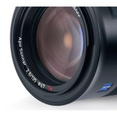 Zeiss Batis 135mm f/2.8 Lens (Sony E)