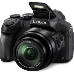 Panasonic Lumix DMC-FZ300 Fotoğraf Makinesi