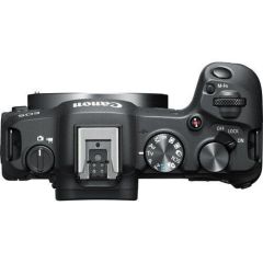 Canon EOS R8 Body + RF 24-105mm f/4-7.1 IS STM Lens