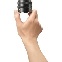 Sigma 17mm f/4 DG DN Contemporary Lens (Sony E) Ön Sipariş